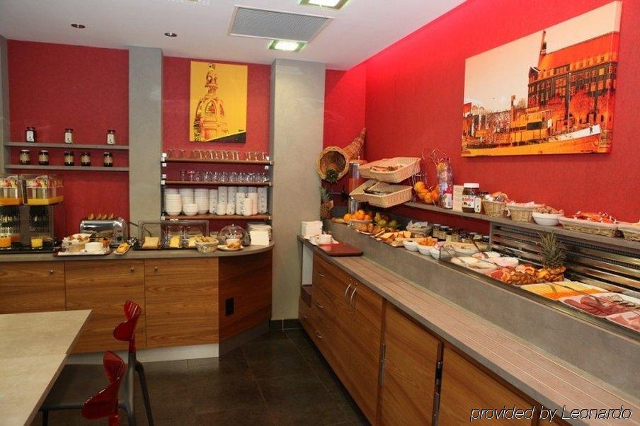 Hotel Belfort Ναντ Εστιατόριο φωτογραφία